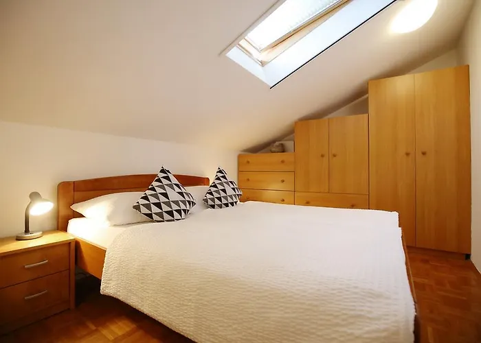 Апартаменты Stomorica