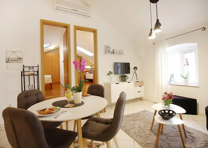 Stomorica Апартаменты *